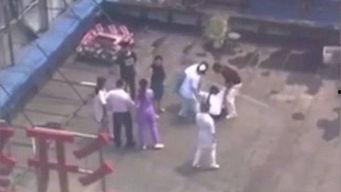 暴打乳房在线视频,暴打乳房视频事件引发的深思